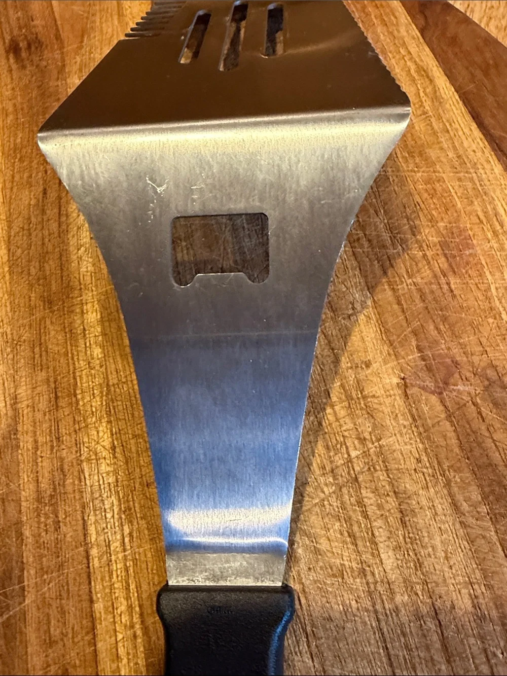 NWOT Pampered Chef Bar-B-Boss Stainless Steel Slotted Spatula with Black Handle